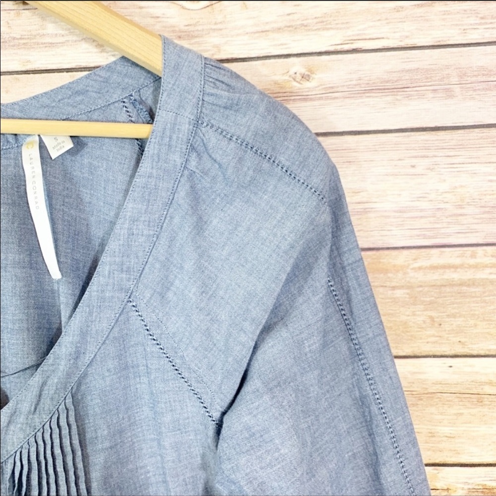 LC Lauren Conrad 3/4 Sleeve Loose Chambray Blue Peasant Top - Picture 3 of 8